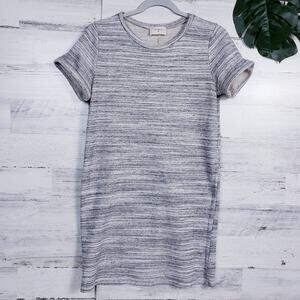 Everly Grey Gray Short Sleeve Sweater Dress Women’s Small